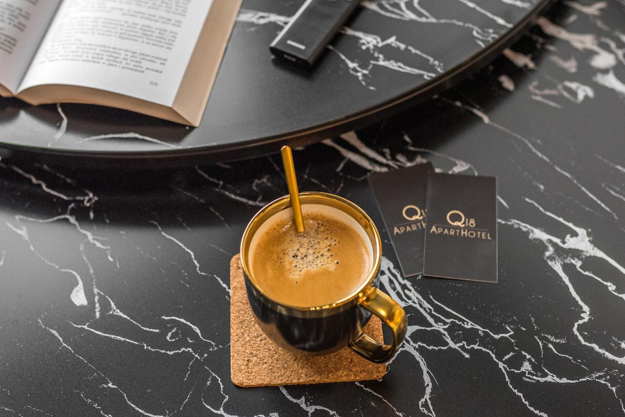 Q18 Aparthotel Bydgoszcz Kültér fotó
