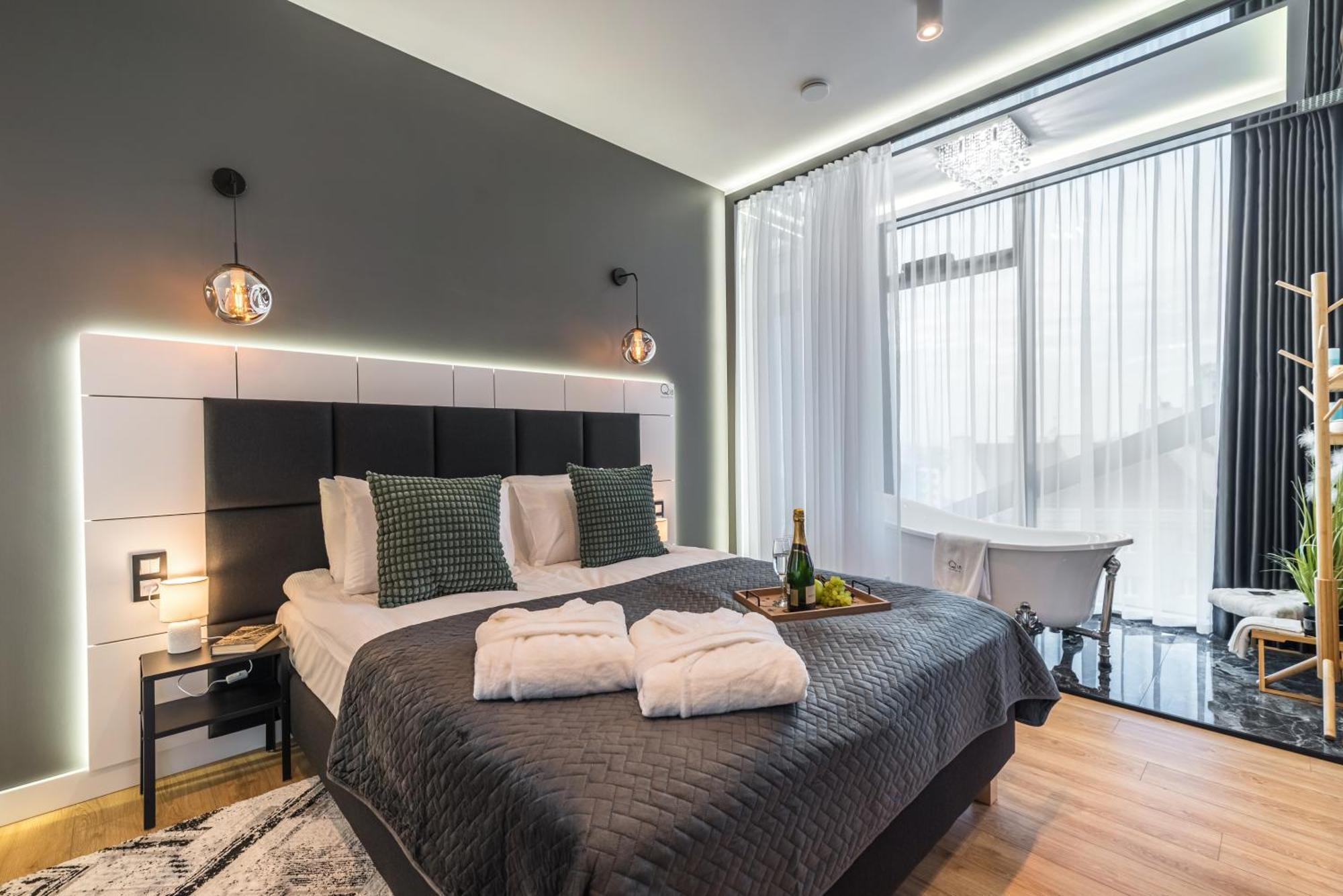 Q18 Aparthotel Bydgoszcz Kültér fotó